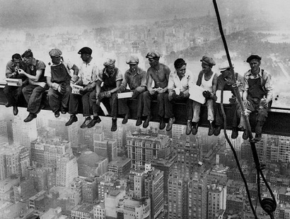 lewis_hine_phot_nyc_empire_state__2.jpg