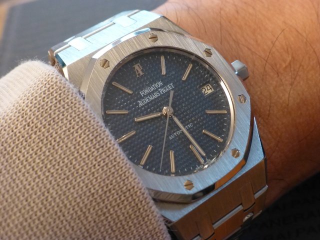ap_royaloak_14990st.jpg