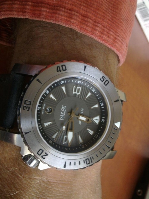 17eb199175bd7b80med.jpg