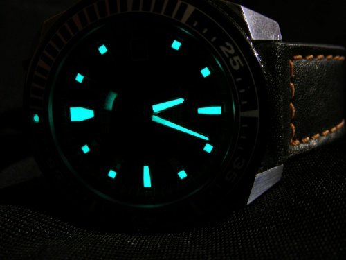e534edf08b303cc8med.jpg