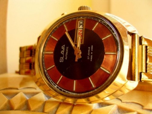 21dfc6d8a8d1b61emed.jpg