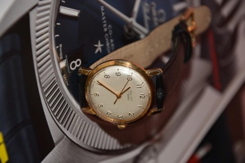7478b43f146d6041med.jpg