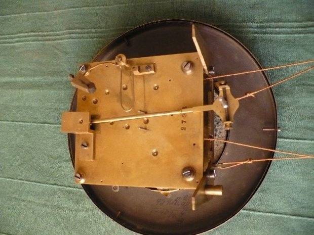 08296384aa26fa08gen.jpg