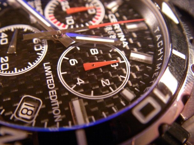 8085ee9d2b7dd9ecgen.jpg