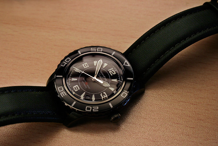 fffblack170520121a.jpg