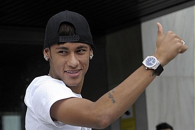 Neymar-Hubot-4.jpg