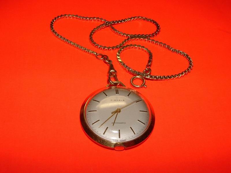 kienzle%20wisiorek.JPG