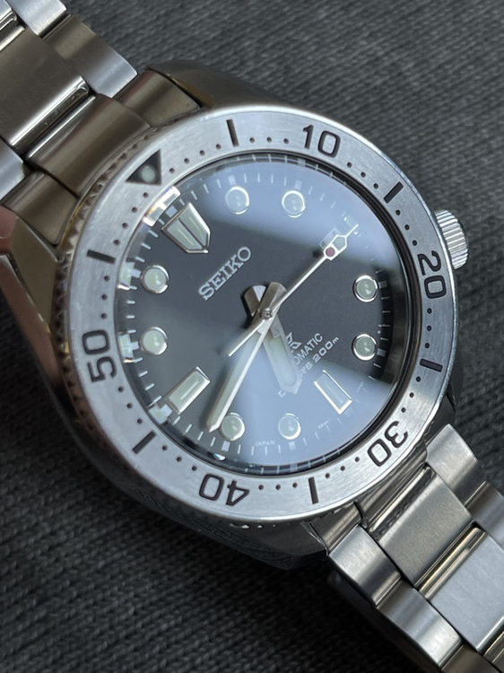 B09259-A5-6-EC8-40-B0-B8-A4-AD065-D03-FD