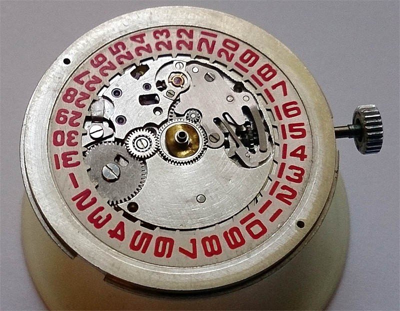 r2414a.jpg