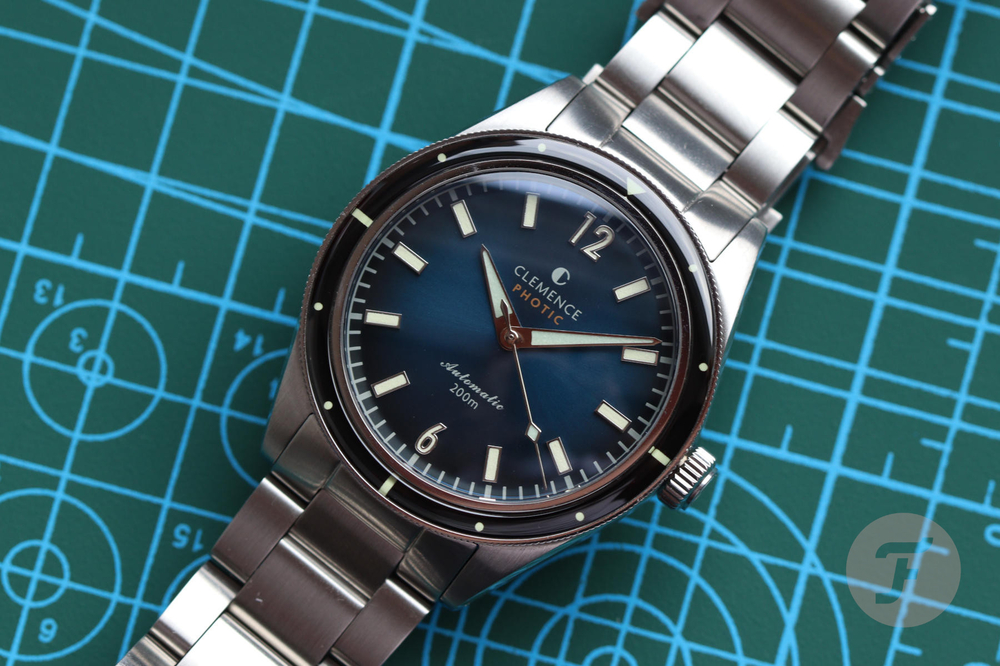 Clemence Photic Diver