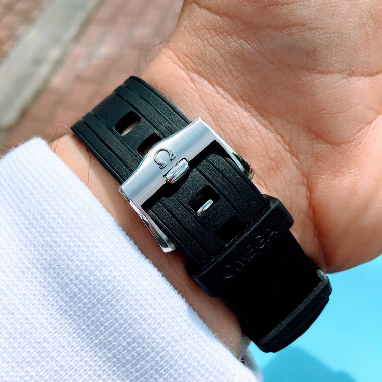 46b9b2ce71c7026627f64f4052225cba.plist&key=e2e25ae3cd96aab8d4cde8e282123346a0472c5a0d405a10a8428fbdc7347e8d