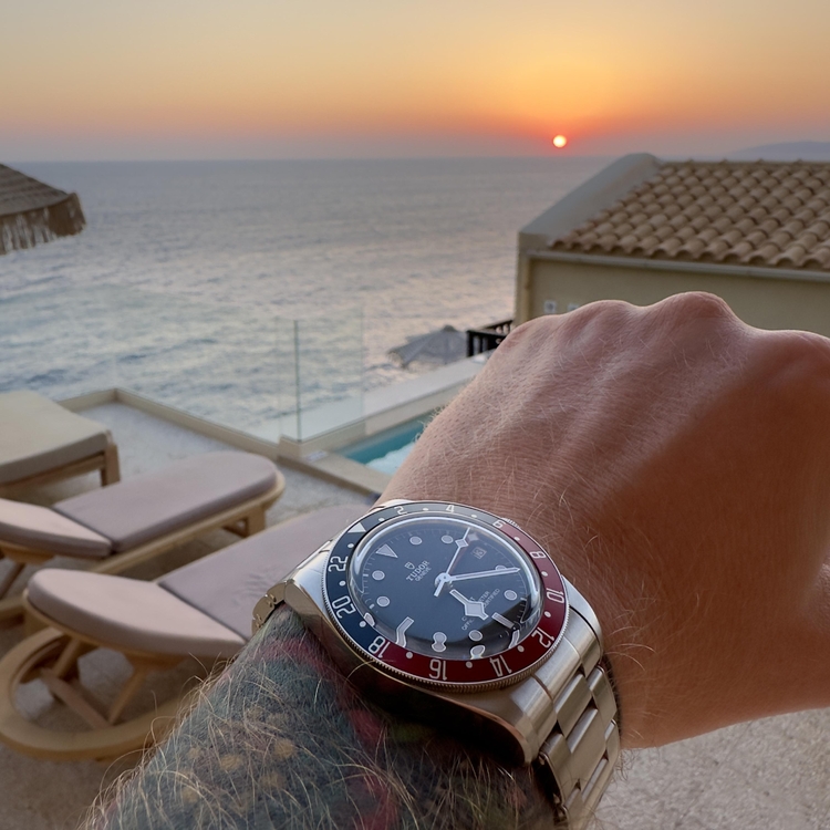 b884a5a9dbd4b3efb3bcdc535bc64369.dng