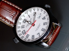 biała LaSportiva od Luisa Erard'a 