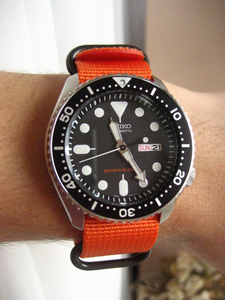 skx007 + orange rhino
