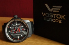 VE Ekranoplan - sikor z pudełkiem 