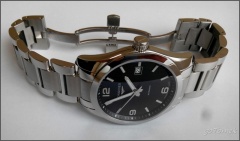 Longines Conquest Classic