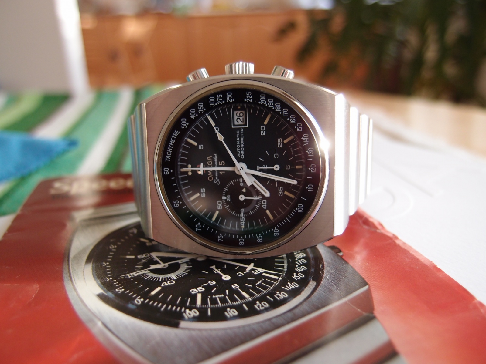 Omega Speedmaster 125