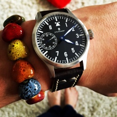 Steinhart Nav B Uhr II 44mm