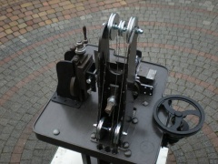 Straight line guilloche. Made by Leszek Kralka