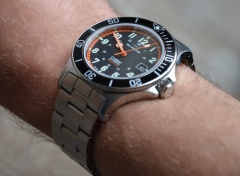 Glycine Combat Sub