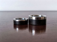 Obrączki z drewna wenge