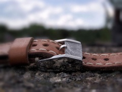 Klamra z meteorytem Muonionalusta