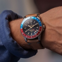 Nereide GMT Diaspro Classico