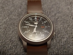Seiko SNK809 na pasku nato skórzanym