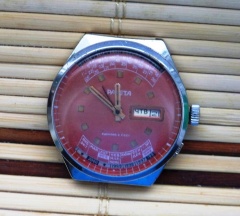 Rakieta Z 20 letnim kalendarzem