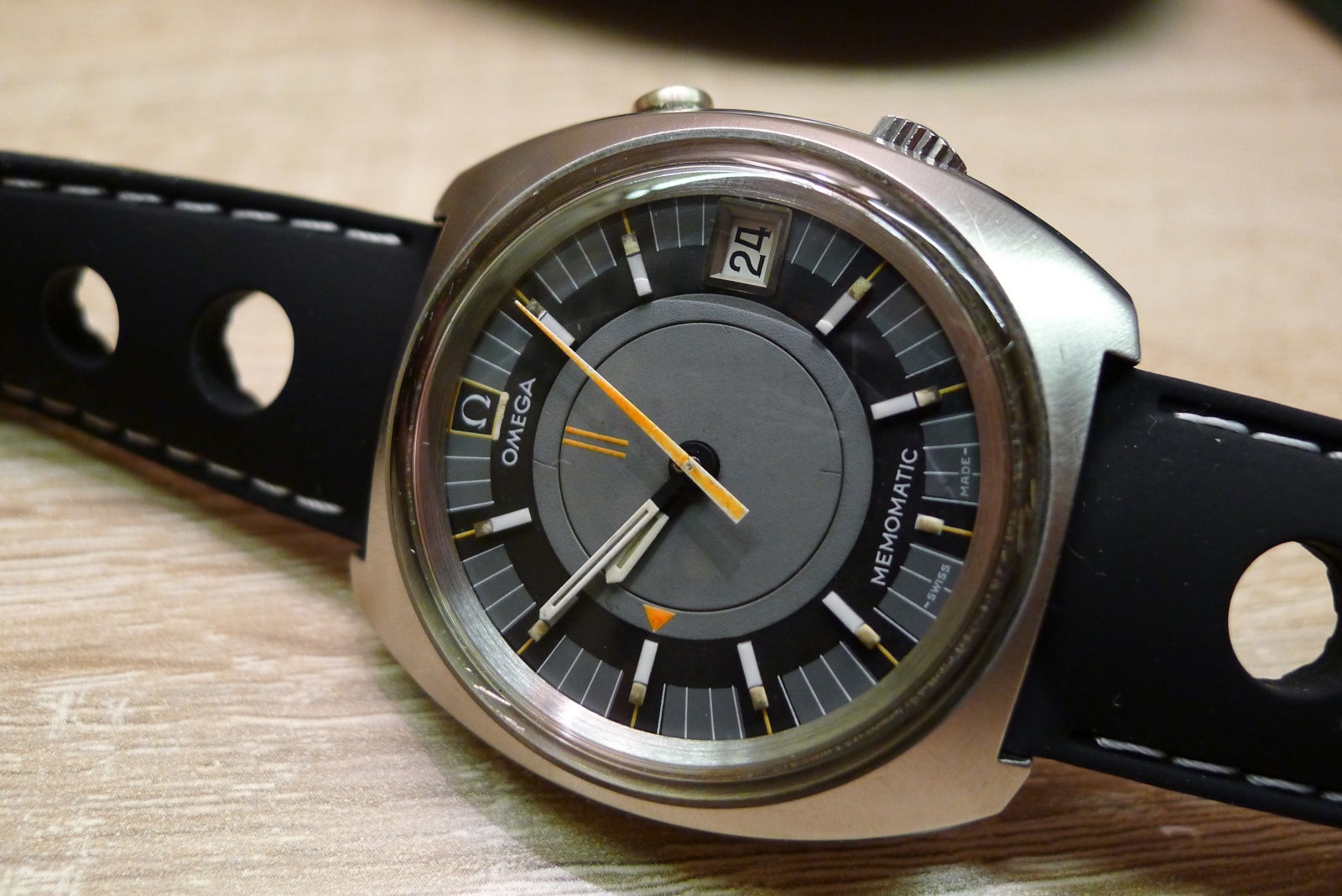 OMEGA Memomatic