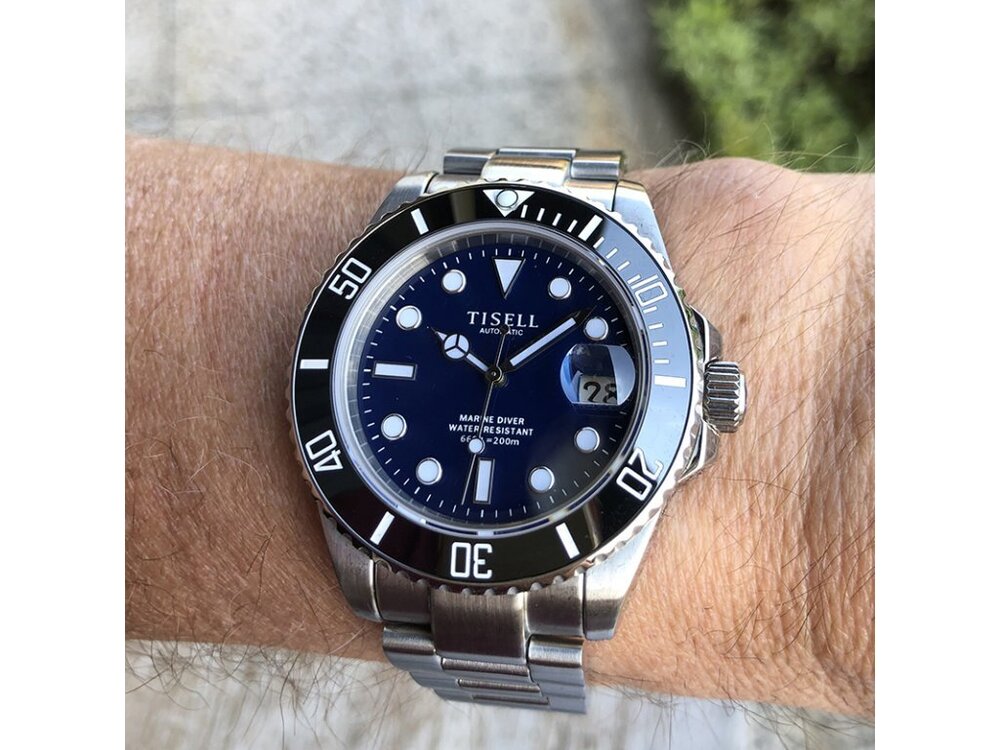 384-6_tisell-automatic-diver-watch-black-blue-40-mm.thumb.jpg.4773c6f3b724269b4ca0b5496cfa8961.jpg