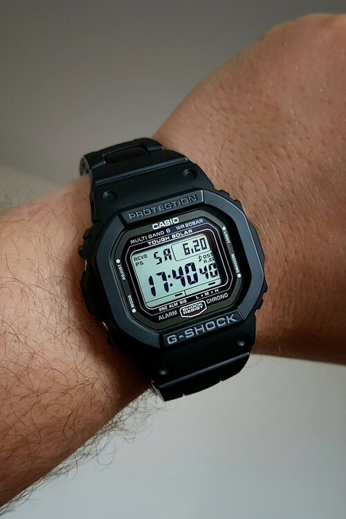 Casio G-shock GW-5000-1JF_05.jpg