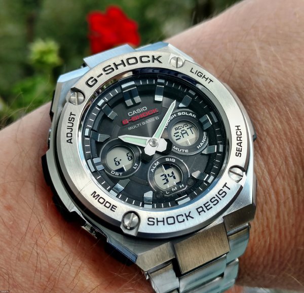 CASIO-GST-W310D-1-AER