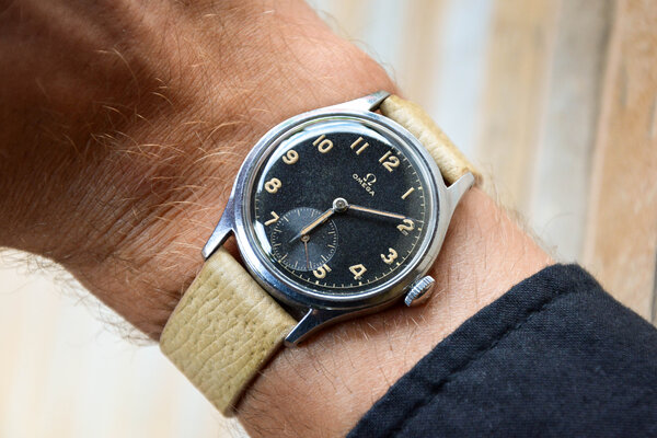 Omega Suveran '44 Cal. 30T2 ref. 2400-3