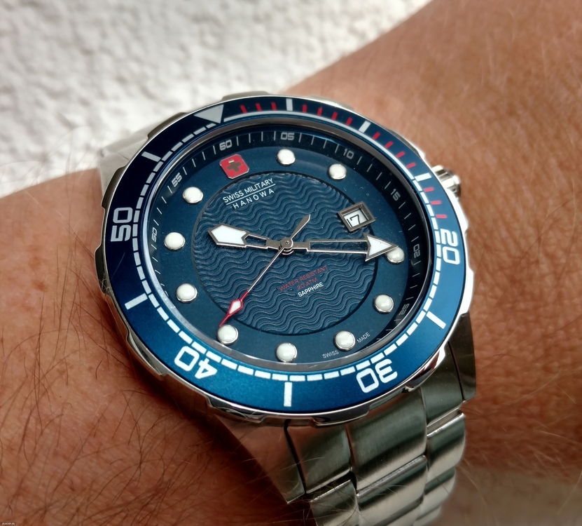 SWISS_MILITARY_HANOVA_-_Neptun_Diver.jpg