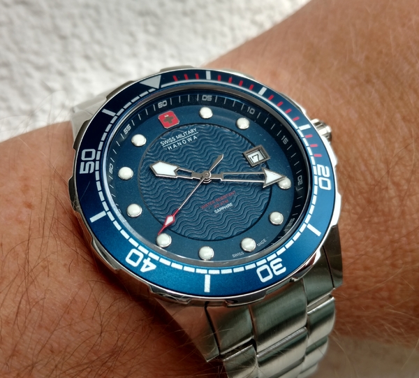 SWISS MILITARY HANOVA Neptun Diver
