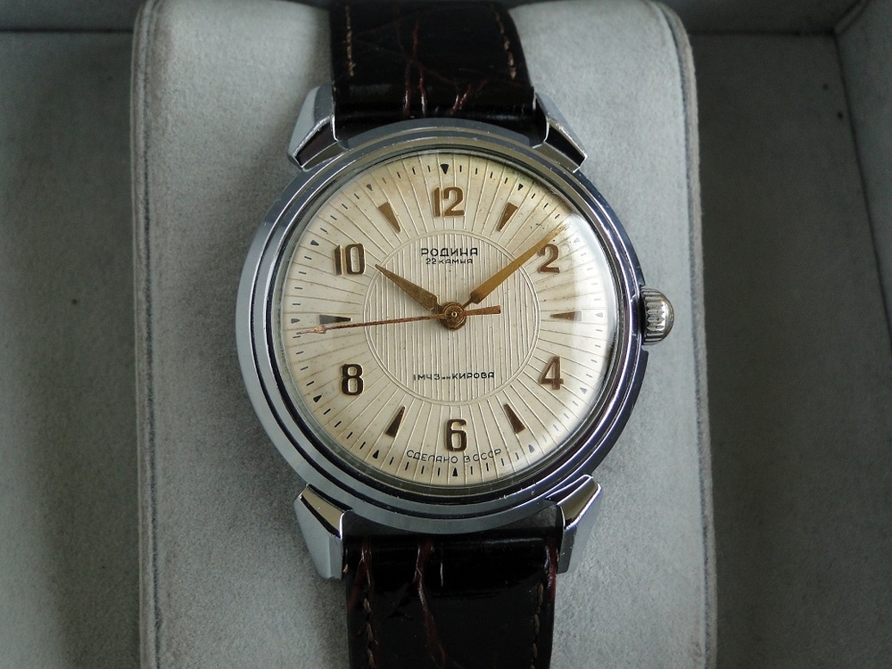 RODINA ЧН-617К.JPG