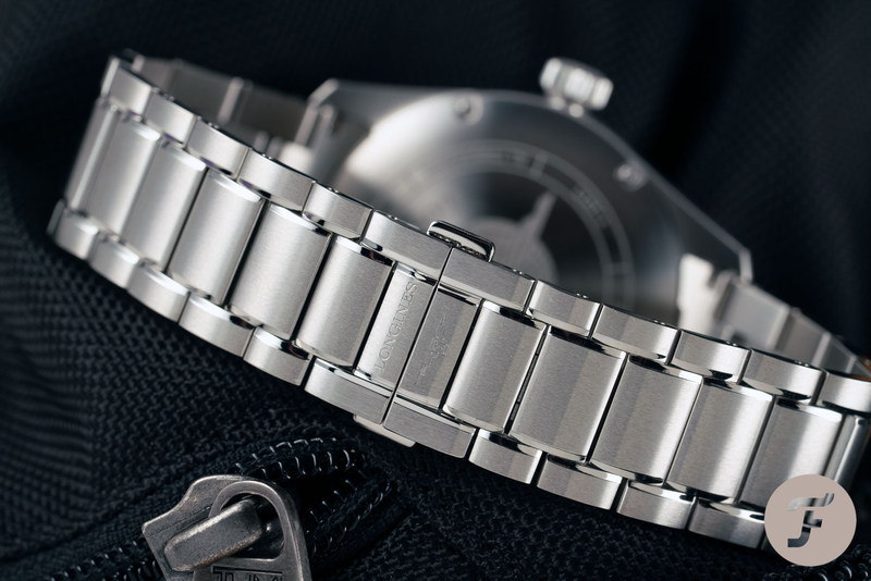 Longines-Spirit-Prestige-Edition-L3_810.4_93.9_012.jpg.28922100ca8e58db03b69b6a6ebd37ef.jpg