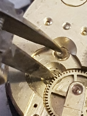 R.jpg.4458bb2b892ed28b85ce81684135db36.jpg