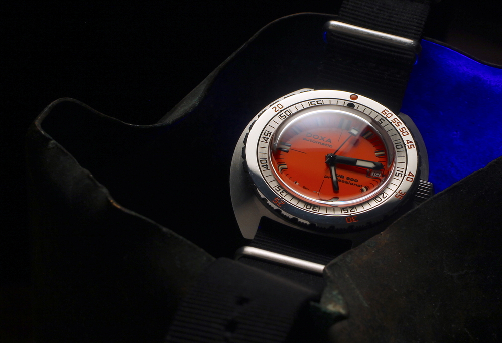 doxa sub uv4.JPG