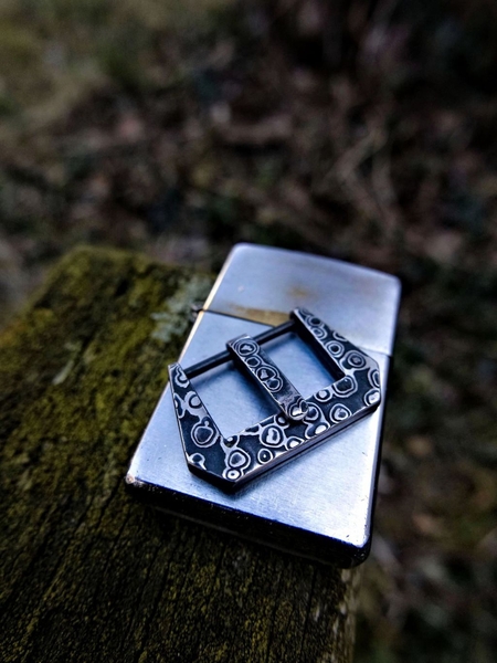 Klamra ze stali damasceńskiej 2.jpg