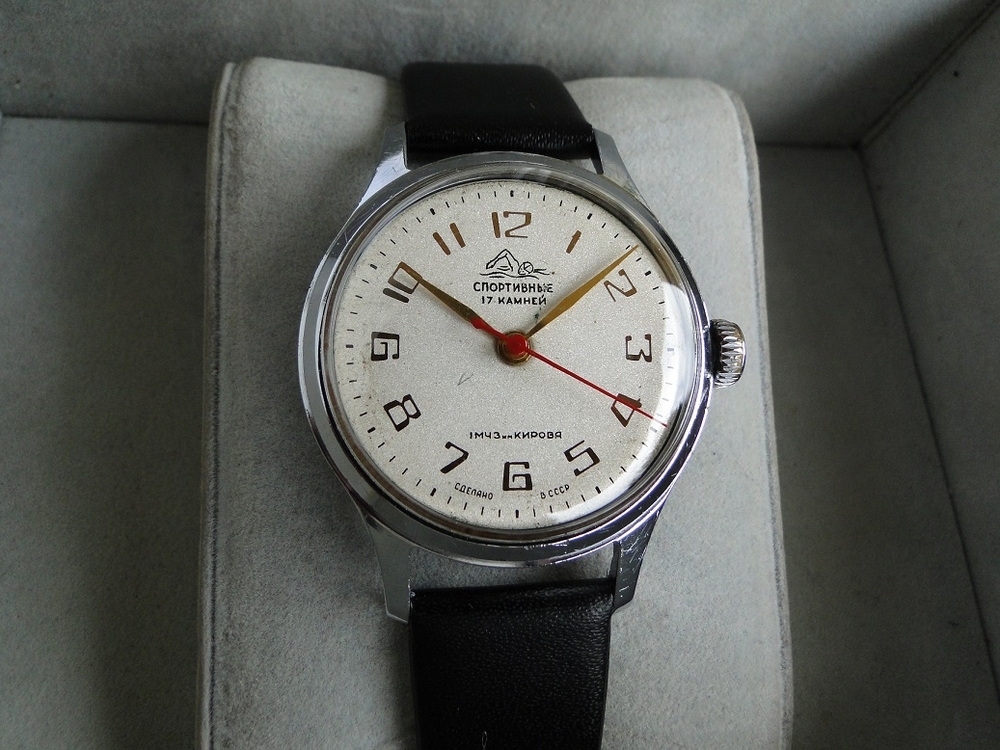 SPORTIWNYJE ЧН-702К.JPG