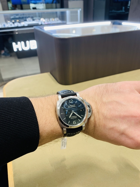 PAM Luminor 42-2.jpg