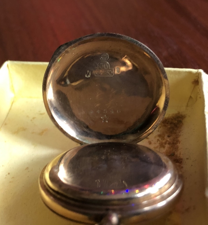 Gold cylinderek2.jpg