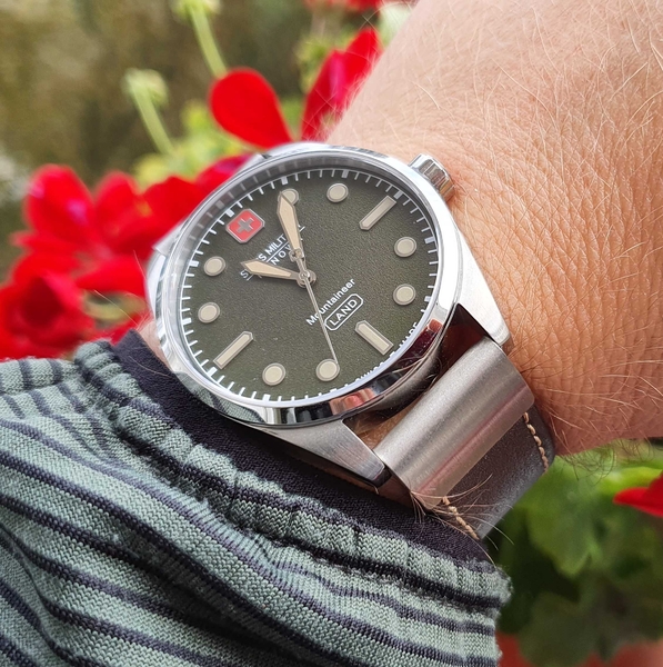 SWISS MILITARY HANOWA