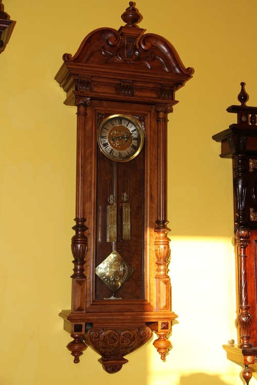 0d0de1e3f083a6b2a3516dc6f4057223-old-german-antique-half-percussion-junghans-wall-clock-137-cm.jpg