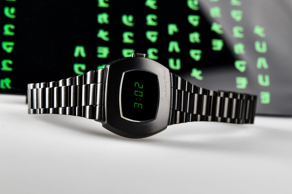 Hamilton-PSR-MTX-Limited-Edition-for-The-Matrix-Resurrections-hands-on-6-1536x1023.jpg