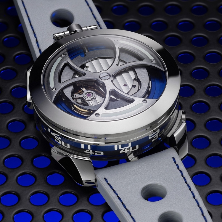 M.A.D.-EDITION-1-accessible-watch-Max-Busser-MBandF-6.thumb.jpg.7d16e1df7c930f6c2b81efb986ae521a.jpg
