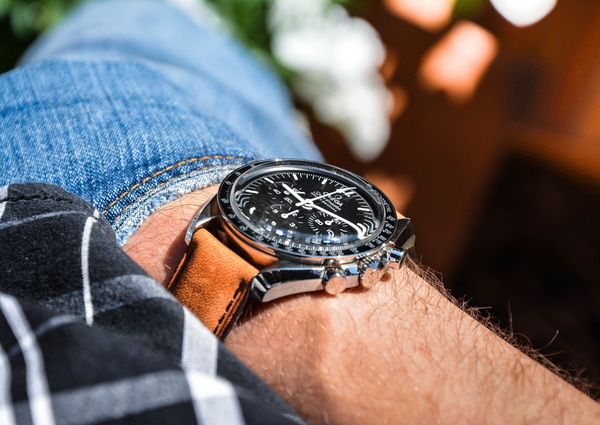 Omega Speedmaster Moonwatch 2021 Cal. 3861 Ref. 310.30.42.50.01.001