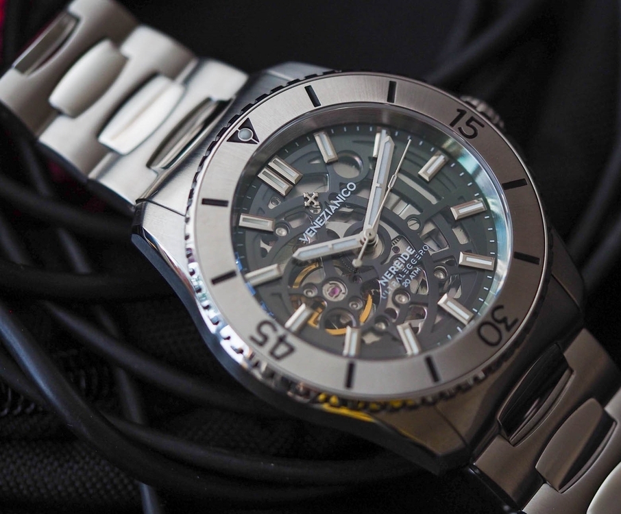 Venizianico-Nereide-Dive-Watch-Made-In-Italy-Venice-Watch-Review-3.thumb.jpg.0a822ecba1c1896c9f70590d16eeab57.jpg